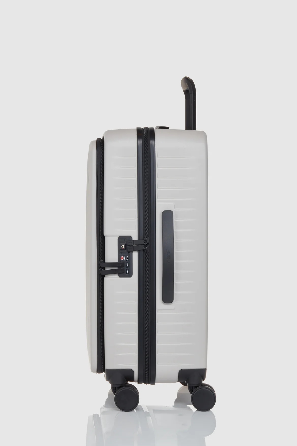 Venture Dual Open 3pc Suitcase Set - Image 5